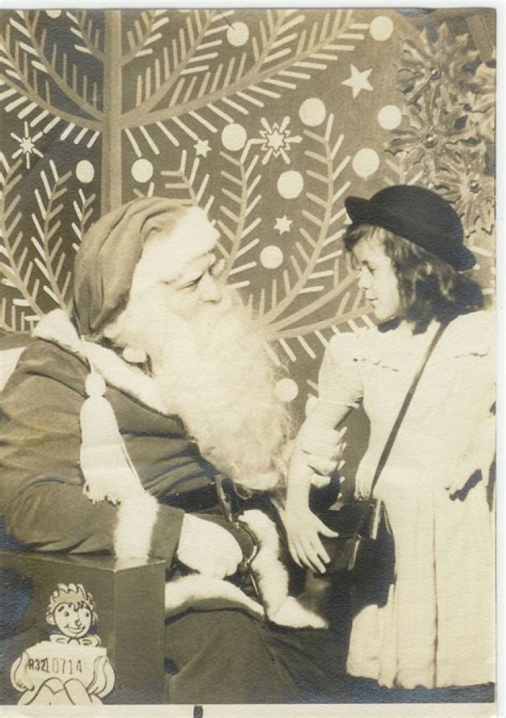 1940s Nostalgia: The Enduring Charm Of Vintage Santa Claus Figurines