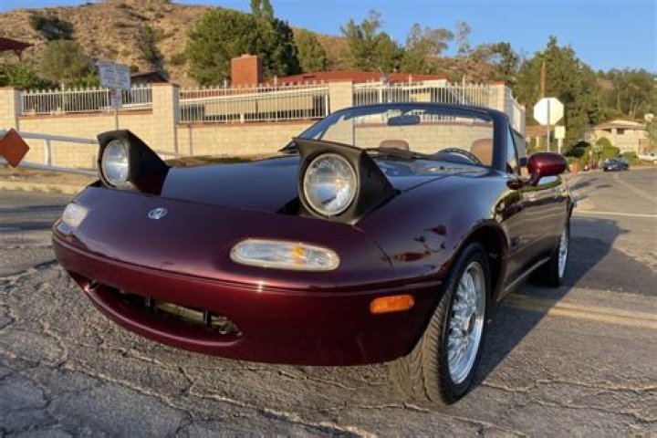 Discovering The Timeless Charm Of The 1995 Mazda MX-5 Miata