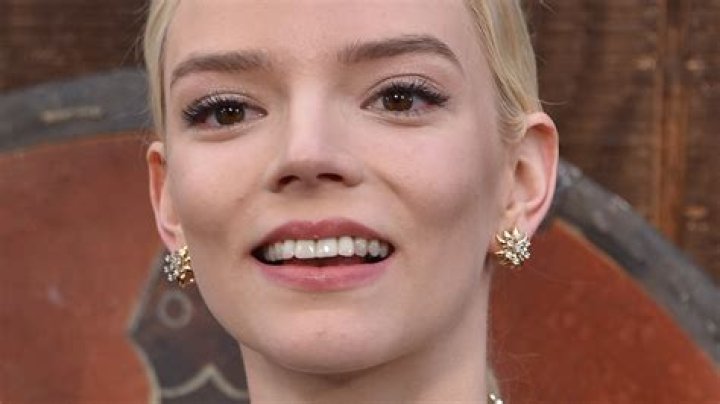 Unveiling The Secrets Behind Anya Taylor-Joy's Enchanting Smile