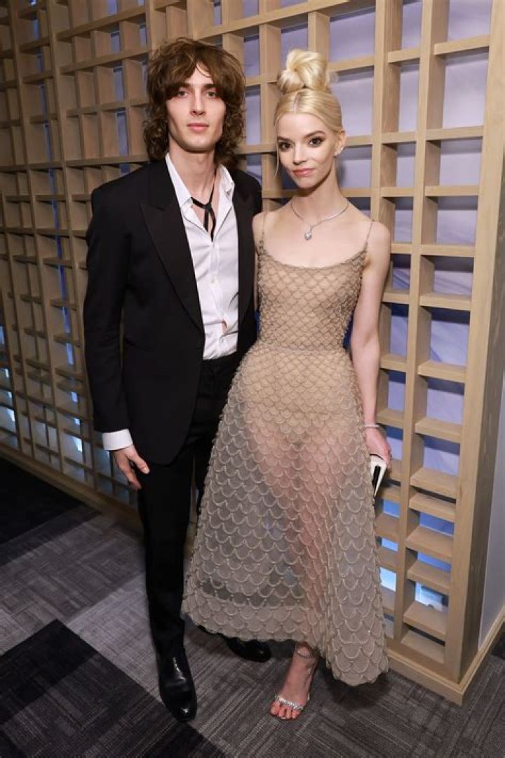 Unveiling The Secrets Of Anya Taylor-Joy's Success: A Parental Perspective