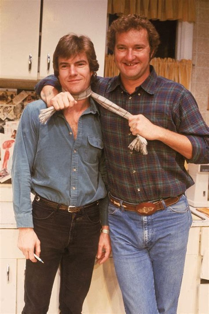 Are Dennis Quaid And Randy Quaid Related?
