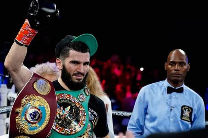 Artur Beterbiev siblings: Meet Abakar Beterbiev