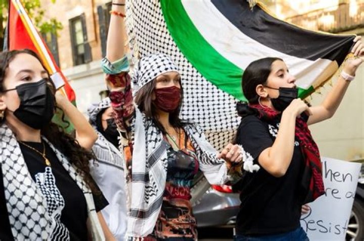 Bella Hadid And Her Voice For Palestine