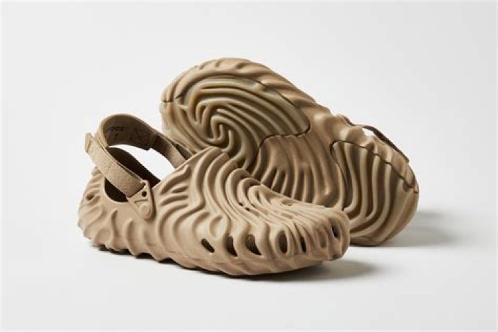 Uncover The Secrets Of Bemb Crew X Crocs: A Fashion Revolution