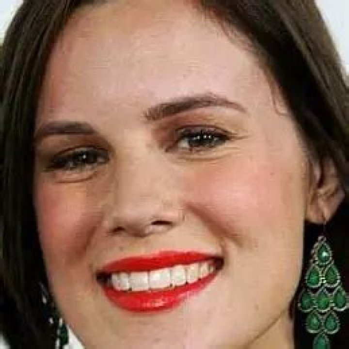 Discover The Secrets Behind Chelsea Hobbs' Net Worth