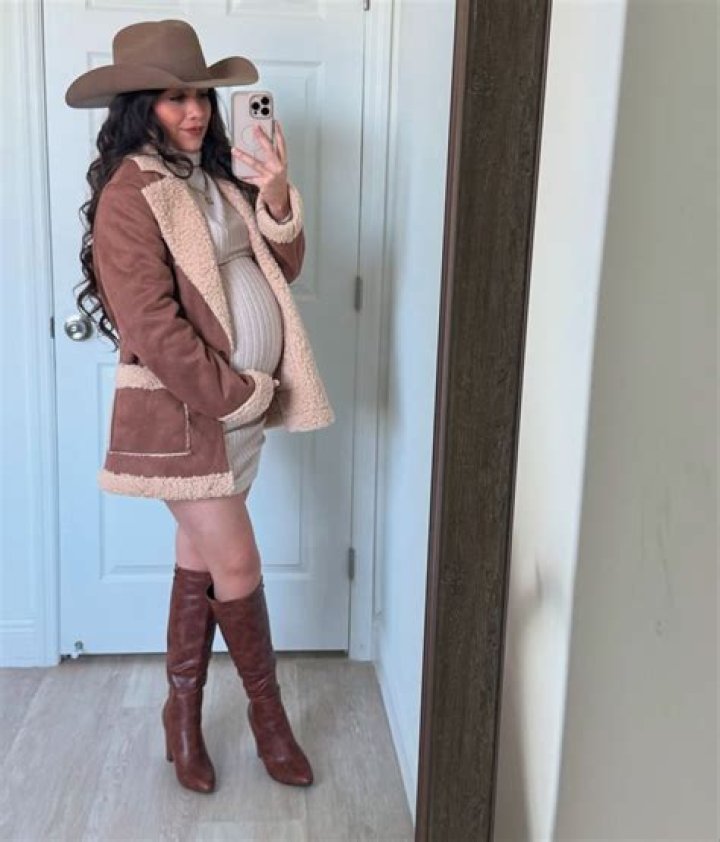 Christine Quinn's Stylish Maternity Wear: A Look At Her Pregnancy Outfits