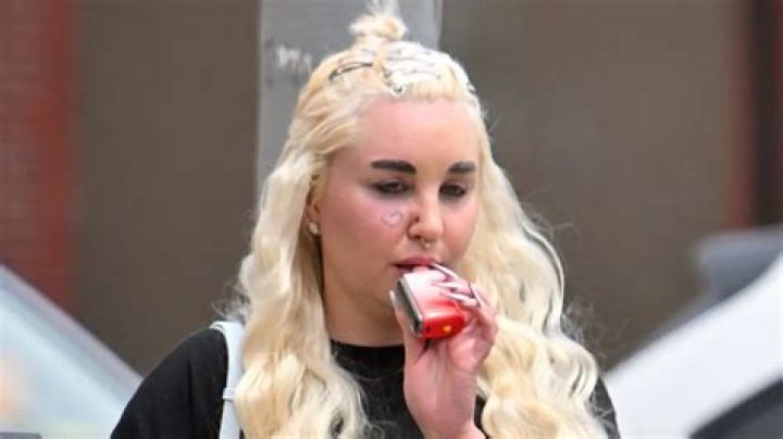 Was Amanda Bynes' Abortion The Reason Behind Her Troubled Past?