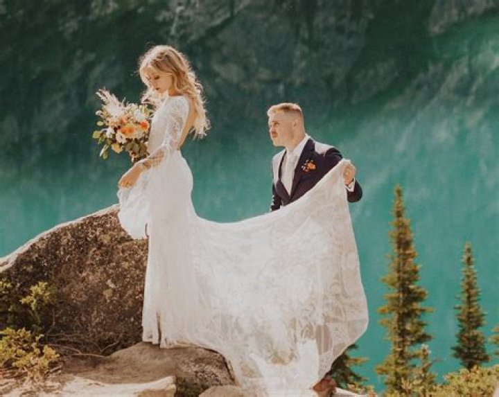 Unraveling The Truth: Did Zach Bryan Cheat On His Wife?