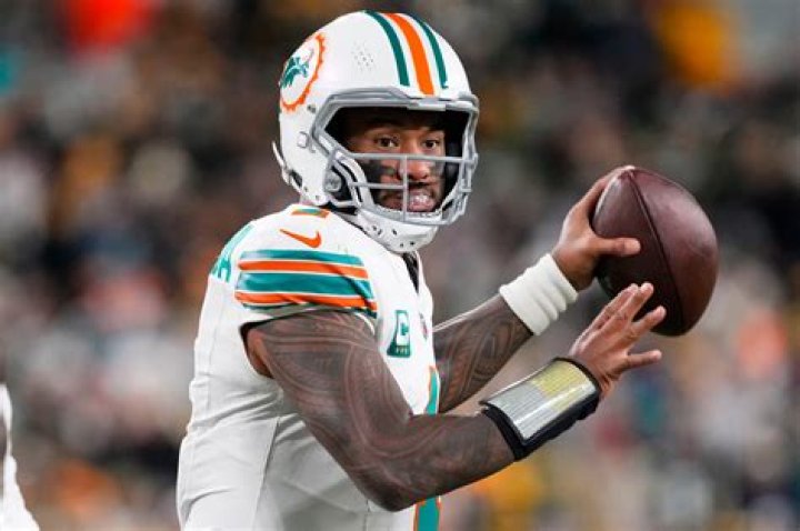 Dolphins QB: The Rise Of A New Era In Miami Football