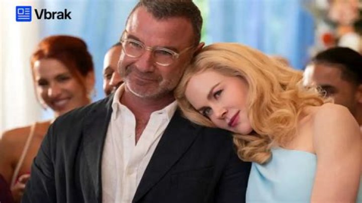 Exploring Elin Hilderbrand's Net Worth: The Literary Journey Of A Beach Read Queen