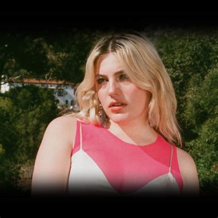 Check Out Ella Jane's Age: The Truth Revealed