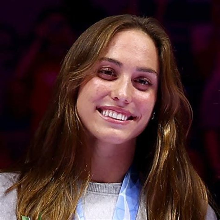 Emma Weyant: Stunning Beauty And Swimming Sensation