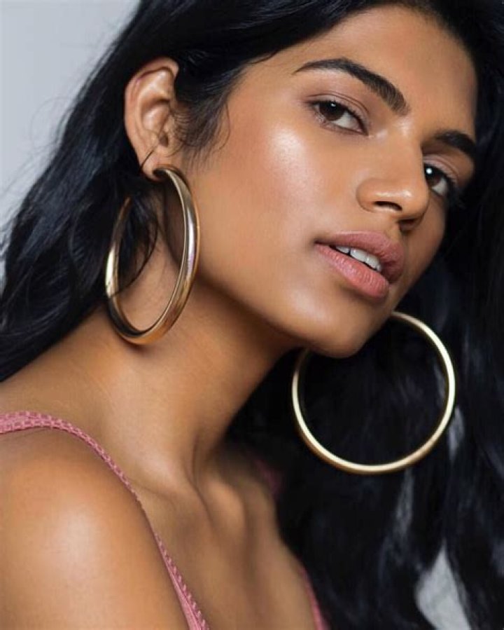 Discover The Ultimate Style: Gabriel Union's Signature Hoop Earrings