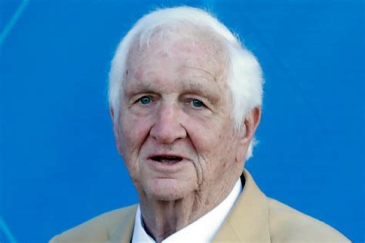 Unveiling The Legacy Of Gil Brandt: A Pioneer In American Football