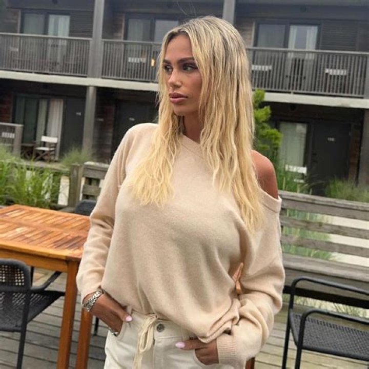 Unveiling The Life And Achievements Of Hallie Batchelder