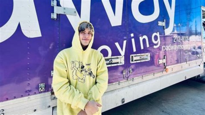 Unveiling The Towering Stature Of Jake Webber: Height Revealed