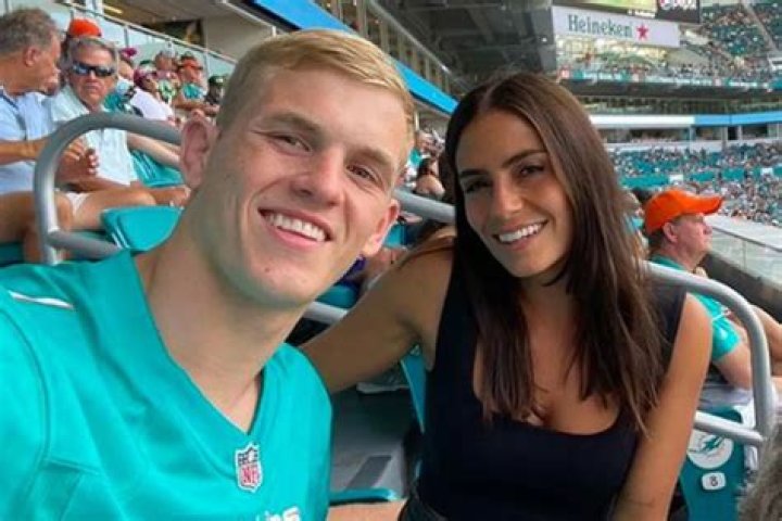 Unveiling The Life Of Ian Garry's Wife: A Glimpse Into Their Relationship