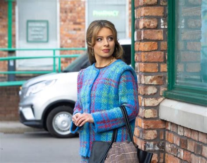 Is Daisy Midgeley Saying Goodbye to Coronation Street? What’s Behind Daisy Midgeley’s Departure from Coronation Street? |