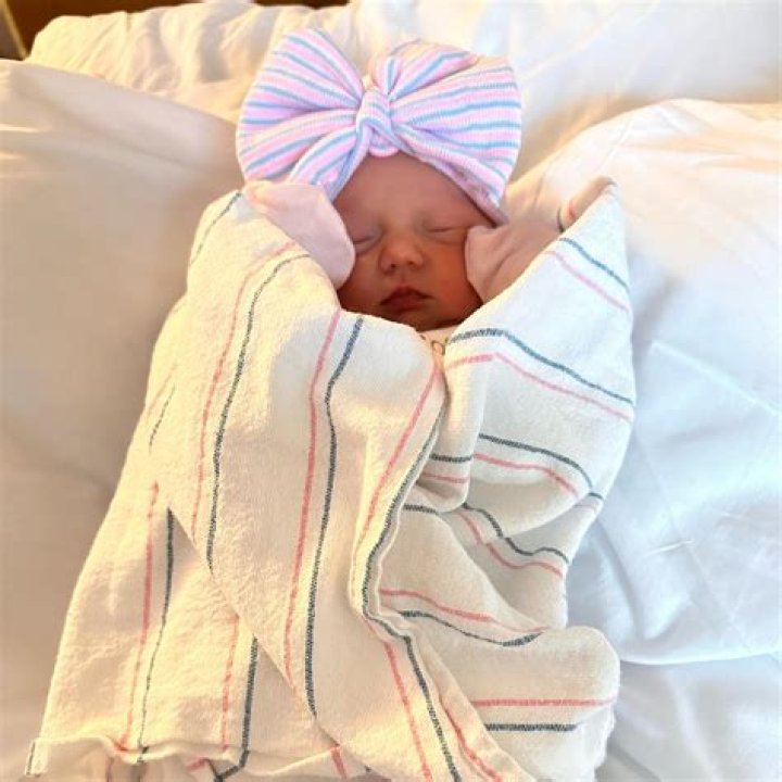 Uncovering The Truth: Is Leighton Johnston A Dwarf?