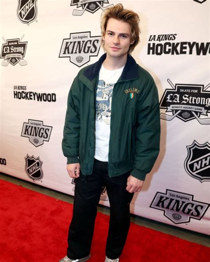 Unveiling The Truth: Is Noah Lalonde Gay?