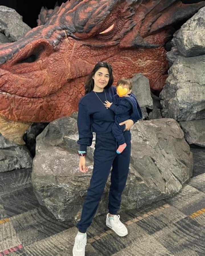 Uncovering The Age Gap: Jim Jefferies And His Wife's Age Difference