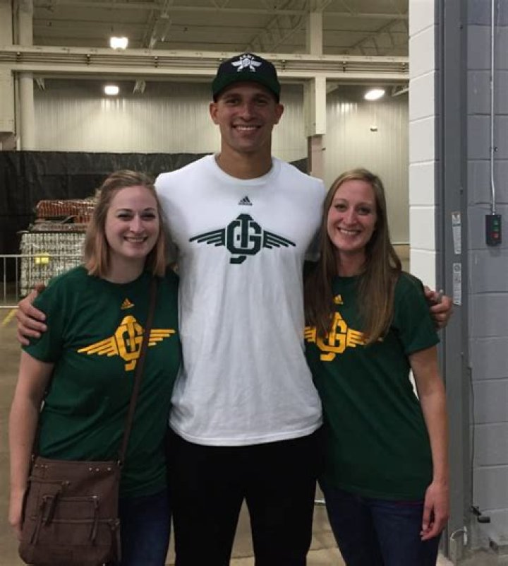 Jimmy Graham wife: Is Jimmy Graham married?