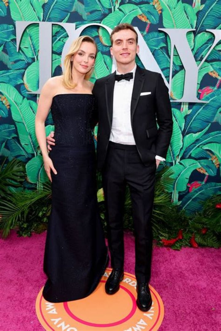 Jodie Comer And James Burke: A Glimpse Into 2024