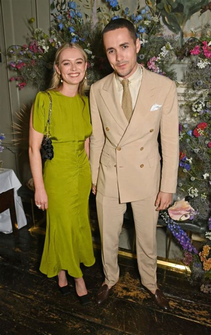 Unraveling Jonah Hauer King's Marital Status: Who Is His Wife?