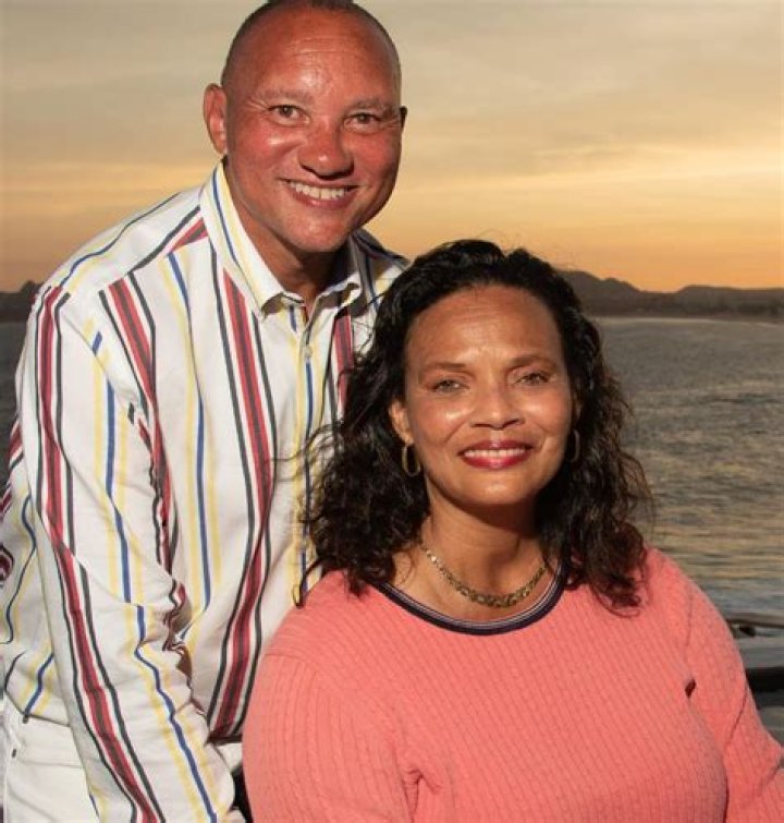 Who Are Joshua Dobbs Parents? Meet Stephanie and Robert Dobbs |