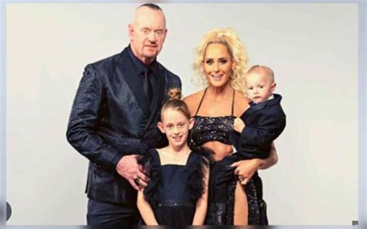 Kaia Faith Calaway- Meet Single Daughter Of The Undertaker, and Michelle McCool