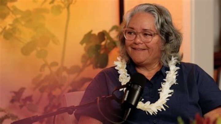 The Ultimate Guide To Kalei Nuiihia: Hawaii's Renowned Singer And Songwriter