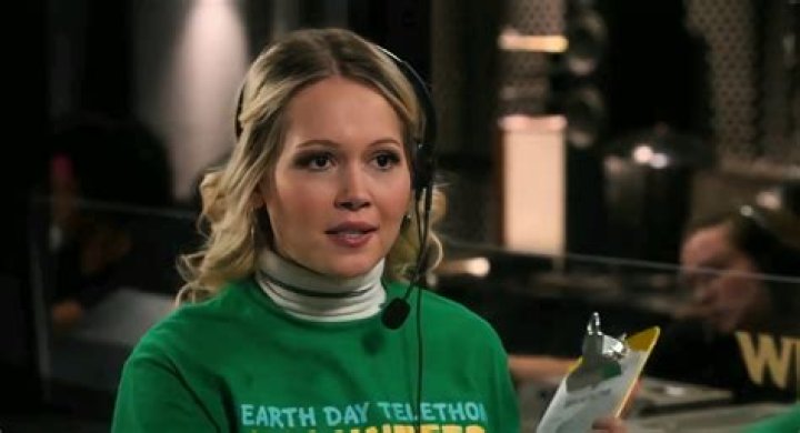 Kelli Berglund: The Golbergs Star On Her Breakthrough Role And What's Next