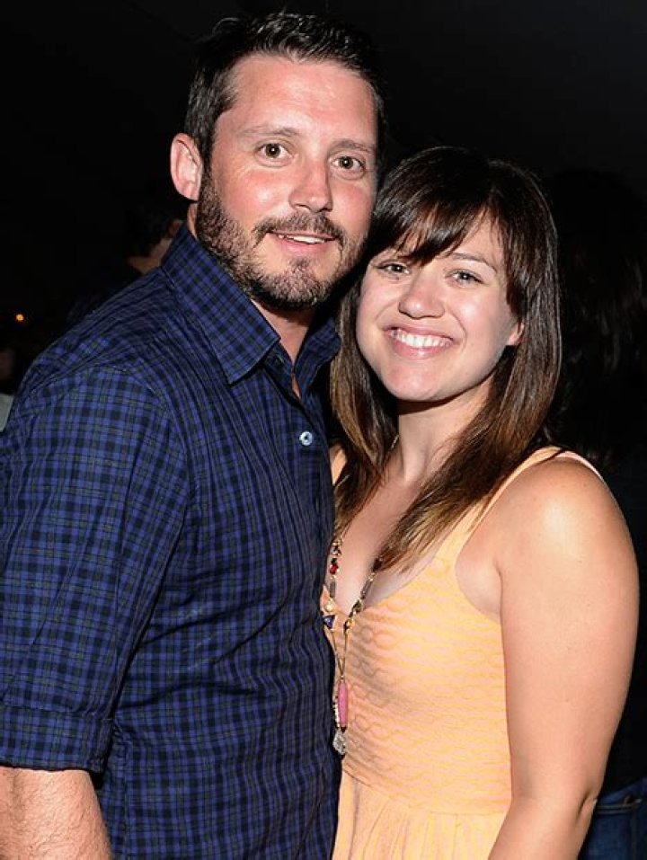 Kelly Clarkson's Journey To Engagement: A Look At Her Love Life