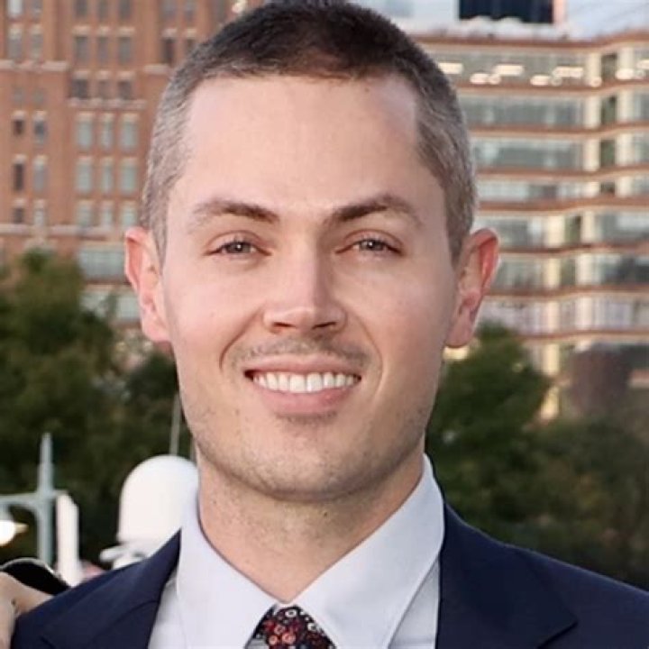 Expert Insights From Kevin Dolan, Chicago's Premier Real Estate Guru