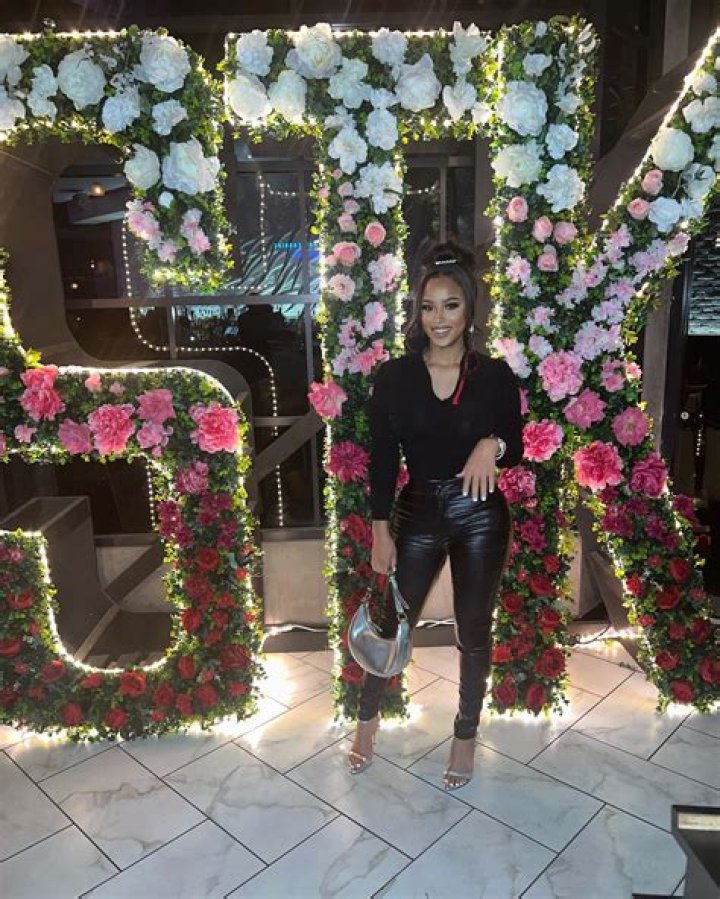 Unlocking The Secrets Of Kiyomi Leslie's Net Worth