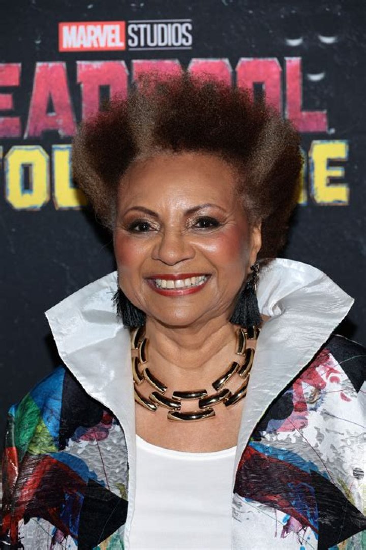 Leslie Uggams: A Multifaceted Talent In Entertainment