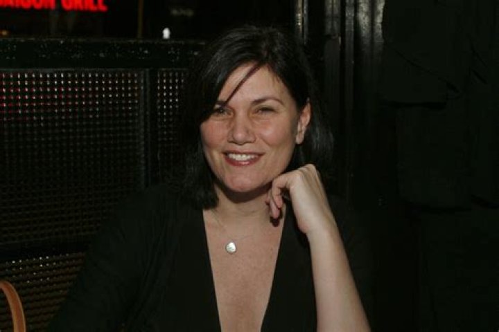 Linda Fiorentino: The Enigmatic Star Of Hollywood