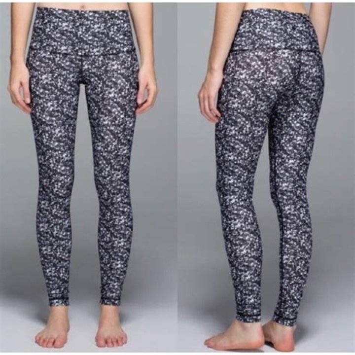 Shimmering Style: Discover The Allure Of Lululemon Shimmer Leggings