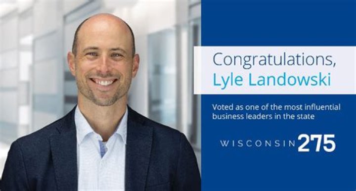 Lyle Landowski: The Ultimate Expert On Compelling Copywriting