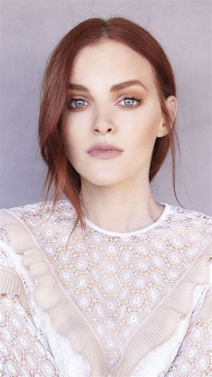 The Handmaid's Tale's Star, Madeline Brewer Is Reportdely Dating Her Three Years Of Boyfriend, Spencer Neville. Know About Her Net Worth and Earnings