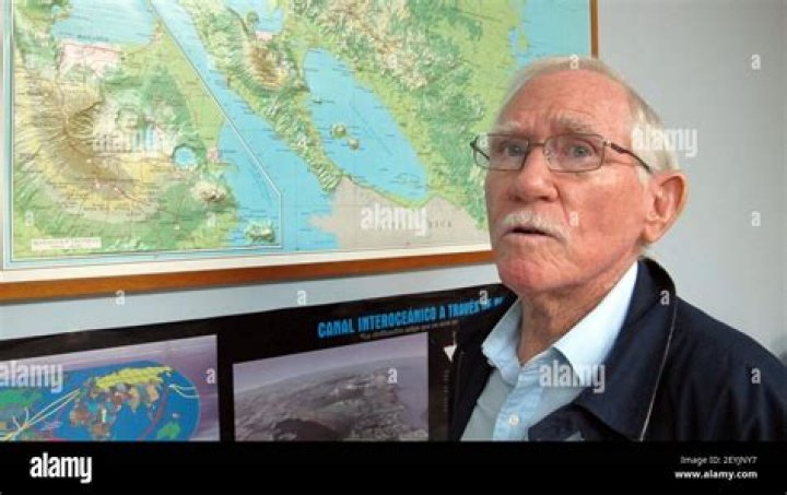 Meet Manuel Coronel: The Renowned Influencer