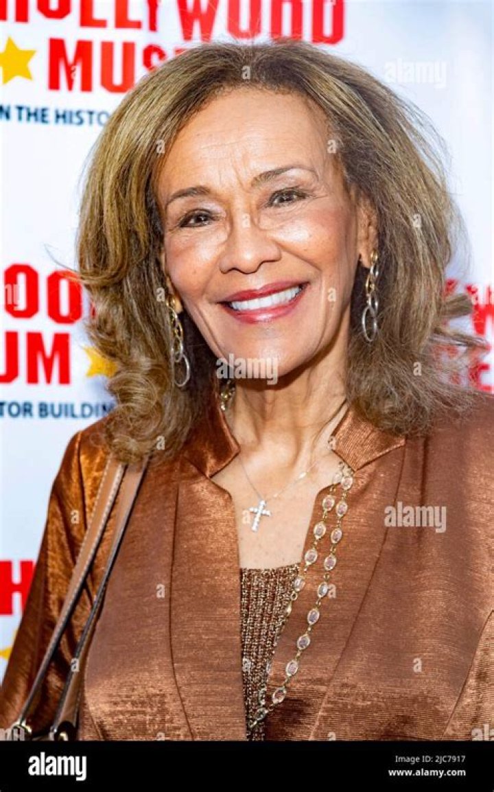 Unveiling The Marvelous World Of Marilyn McCoo: Discoveries And Insights Await
