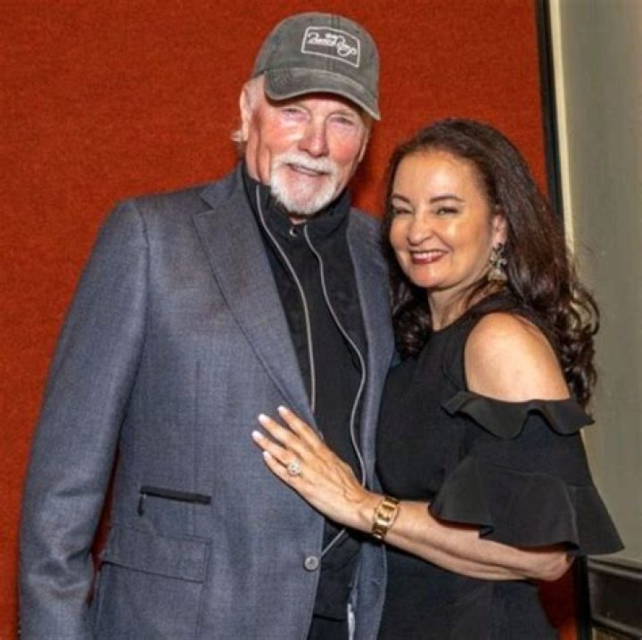 Mary Diroma- Who is the Wife of Jay Silverheels' wife