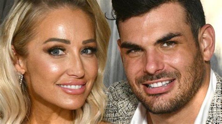 Mary Fitzgerald Age, Net Worth, Birthday, Wedding, Son