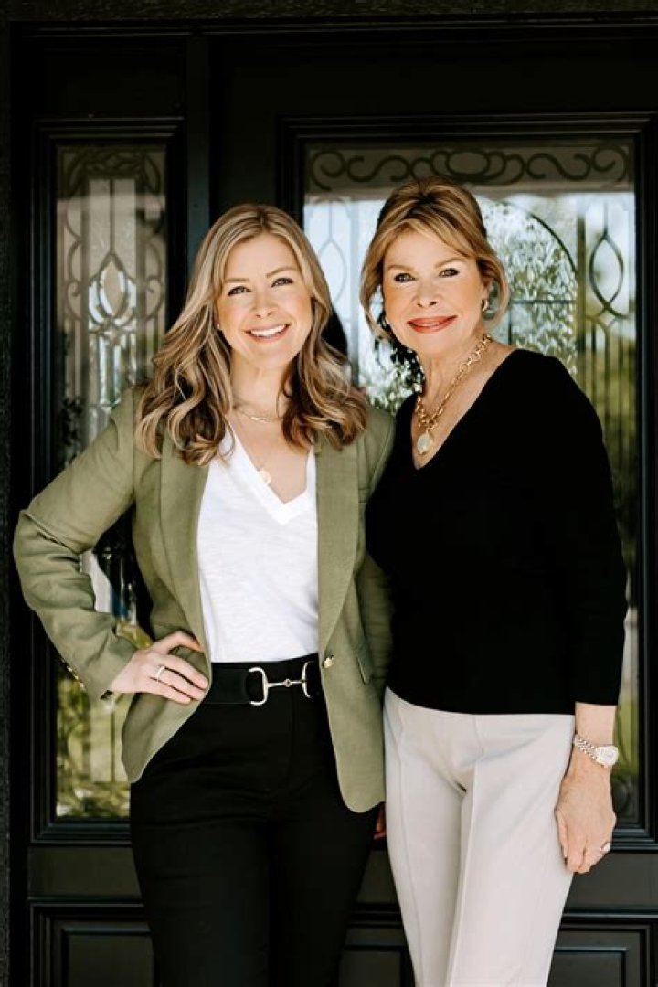 Unveiling The Inspiring Force Behind Comedian Paul Smith: Meet Lori Smith