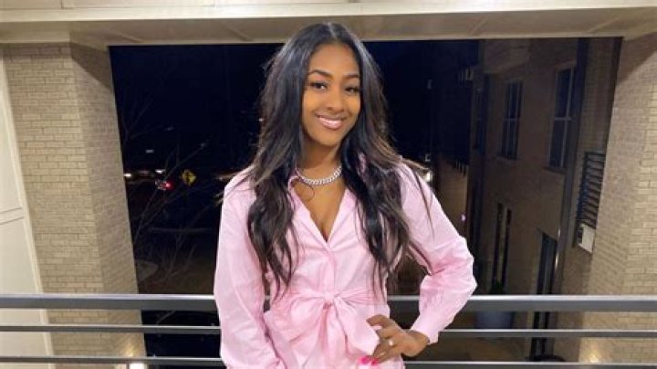 Meet Mikey Williams girlfriend, Jada Williams