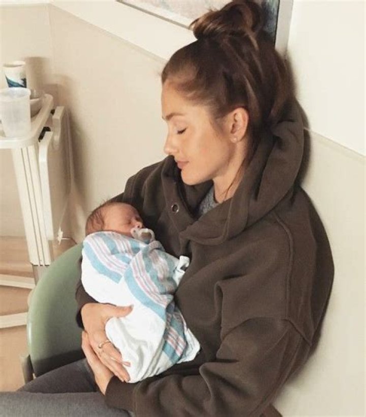 Exploring The Joys Of Minka Kelly's Baby Journey