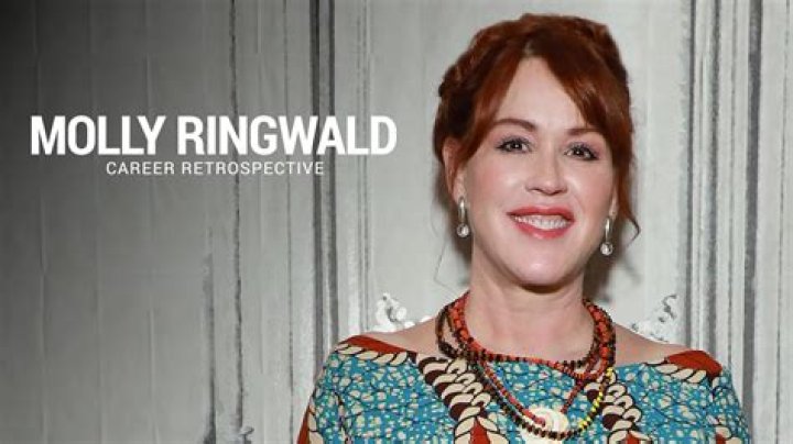 The Ultimate Guide To Molly Ringwald's Sisters: Meet The Ringwald Clan