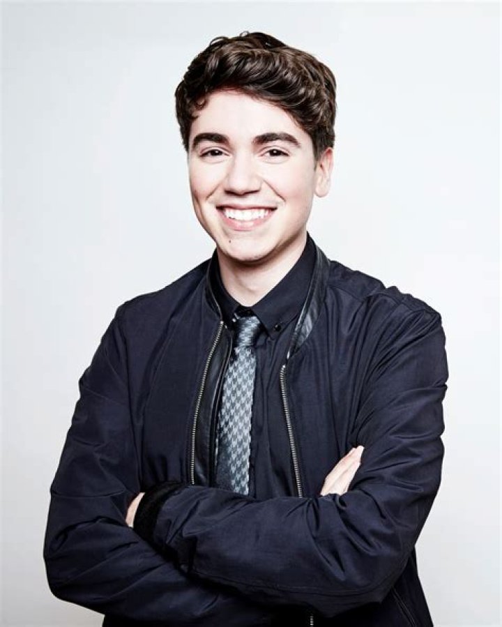 Exploring Noah Galvin's Journey: The Transgender Narrative