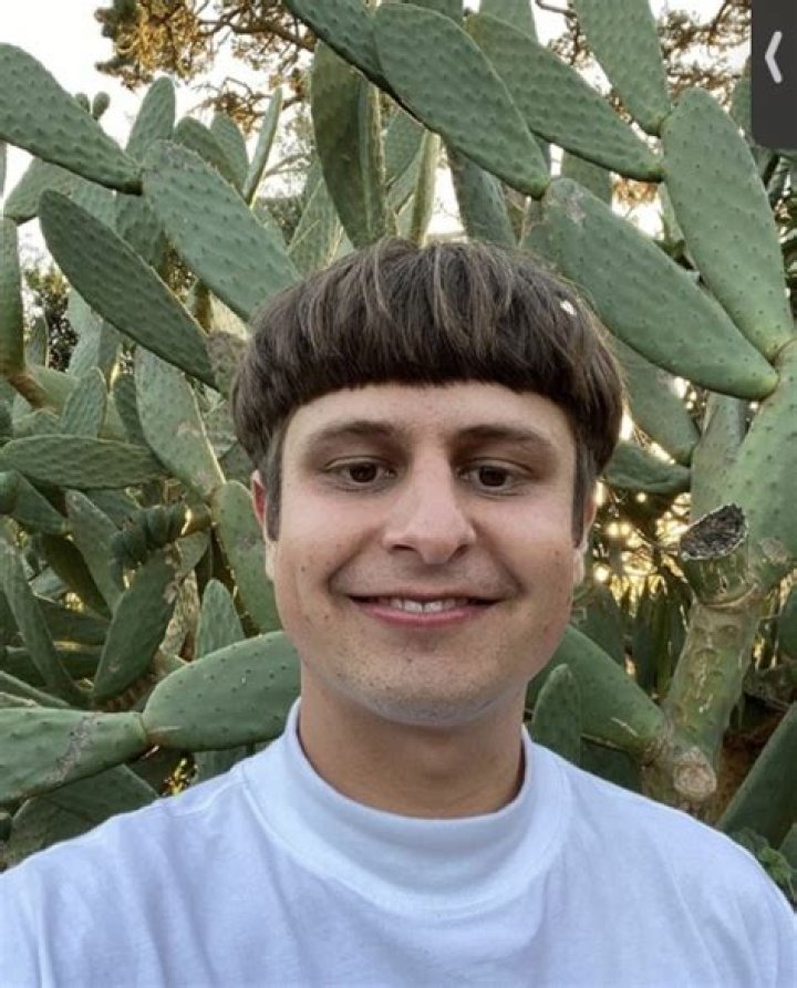 Get The Exclusive Look Into Oliver Tree's Everyday Appearance